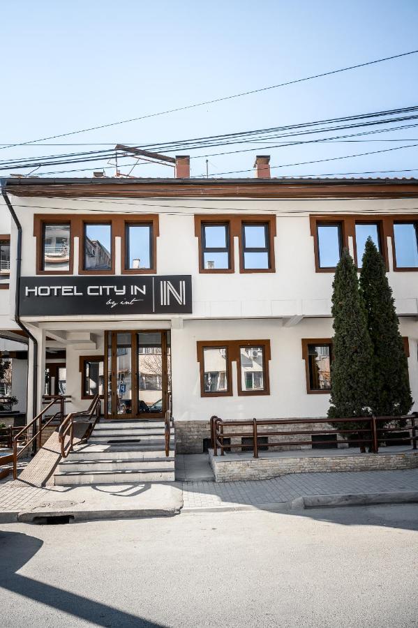 Hotel City In Κότσανη Εξωτερικό φωτογραφία