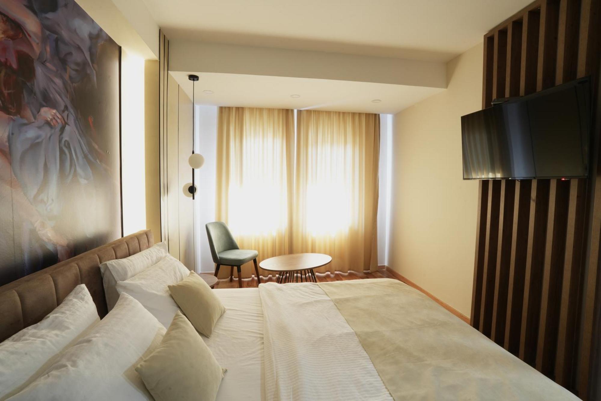Hotel City In Κότσανη Εξωτερικό φωτογραφία